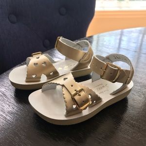 Sun-San Sweetheart Sandals